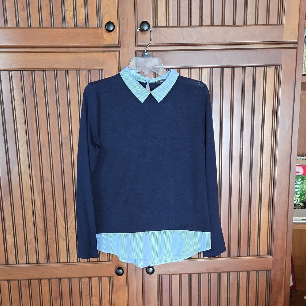 Navy Blue Lightweight Sweater with Blue and White Striped Collar